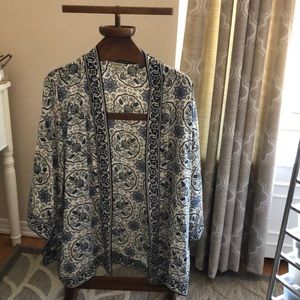 Max Studio floral kimono white and blue
